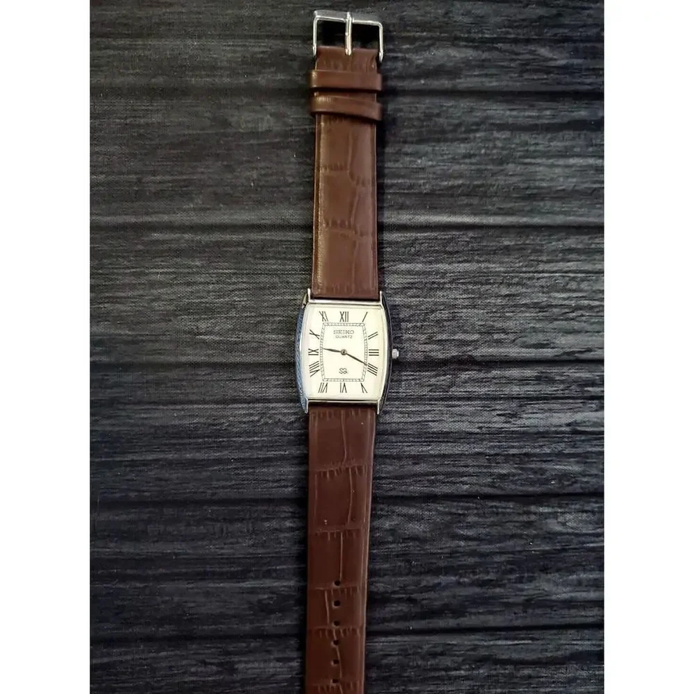 RARE NOS Seiko Men Barrel Tank White Roman Dial Brown Strap - Picture 6 of 7
